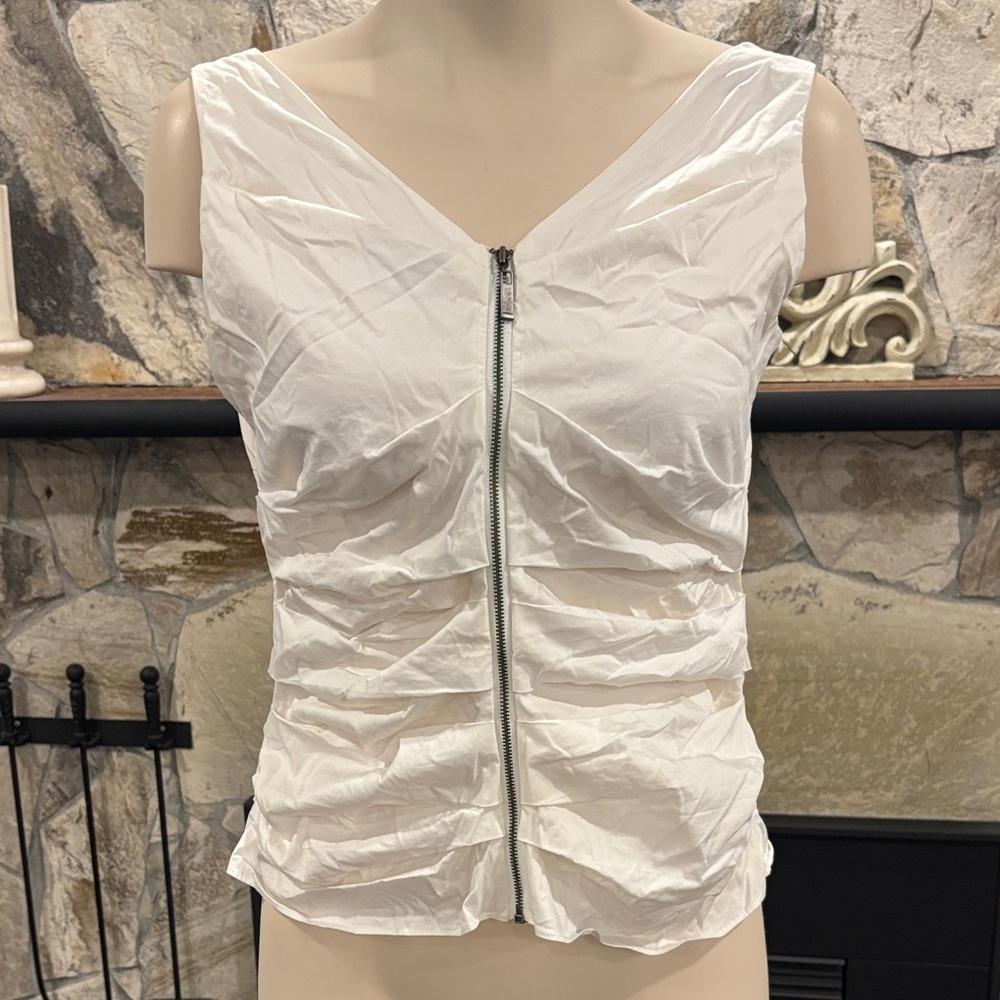 Mexx White Zip-Front Sleeveless Blouse
